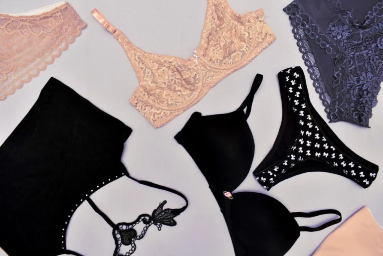 Read more about the article Types of Lingerie: A Comprehensive Guide to Intimate Wear